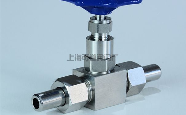 外螺纹截止阀J21W/J23W-160P实物图1 外螺纹截止阀J21W/J23W-160P实物图